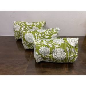 Ensemble de pochettes à fermeture éclair 100% coton pour femmes cadeau de mariée fil matelassé 3 pièces pour trousse de toilette petit cosmétique polyvalent - Product Image 4