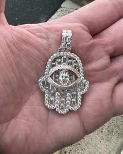 Colgante de Lujo de Plata 925 con Diseño Hip Hop de Eslabón Cubano, con Moissanita VVS1 de 12 Quilates, Estilo Bolsa de Dinero con Incrustaciones, Joyería Personalizable para Fiestas - Product Image 2