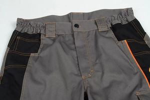 Pantalon de survêtement élégant en coton de couleur unie pour hommes, cargo multi-poches personnalisé, design baggy à cordon de serrage pour le travail de rue - Product Image 3