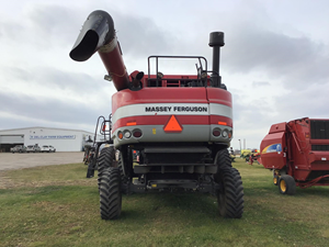 Moissonneuse-batteuse agricole d'occasion Massey Ferguson 9695 pour riz et blé | Acheter une moissonneuse-batteuse Massey Ferguson d'occasion - Product Image 5