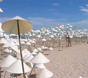 SOMBRERO ESPECIAL PARA EL PRÓXIMO AÑO NUEVO LUNAR-SOMBRERO CÓNICO DE VIETNAM - Product Image 1