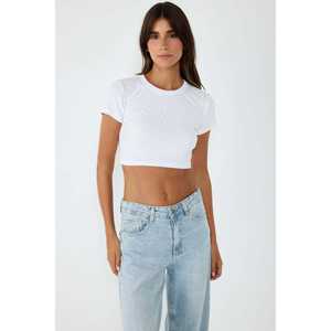 Top Corto con Pedrería, Top Corto de Moda en Viscosa con Pedrería Completa, Informal, con Logotipo Frontal en Popelina, Talla XL para Primavera, Verano y Otoño - Product Image 4