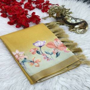 ผ้าซิ่นไหมเนื้อนุ่ม VASTRA COTTAGE ลายพิมพ์ดอกไม้แบบ Kalamkari ขอบปักดิ้นทอง ผ้าปาลูแบบดิจิทัลผสมผสาน พร้อมเสื้อพิมพ์ลายพู่ห้อย - Product Image 6