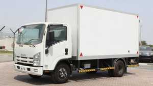 Nueva Camioneta de Carga Isuzu NPR 2023 con Caja Aislada, Estándar de Emisiones Euro 6, 190 HP, 6 Cilindros, 3.0L Diésel, Transmisión Manual, Hidráulica - Product Image 2