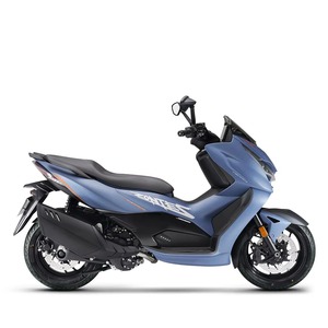 Scooter Deportivo Zontes 368D Nuevo de Fábrica 2025 con 2 Años de Garantía, Listo para Enviar - Product Image 2