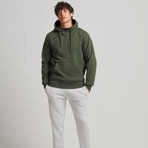 Sweat à capuche en polaire pour homme, logo brodé durable, coupe ample, sweat à capuche écologique avec poche avant pour homme - Product Image 4