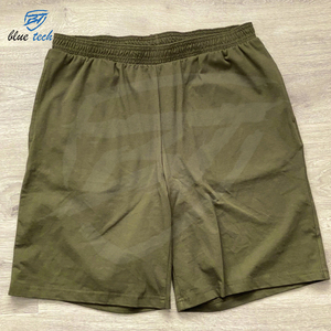 ODM Short de sport décontracté pour hommes avec cordon de serrage toile tricotée impression numérique séchage rapide respirant trois-quarts polyester/coton - Product Image 1