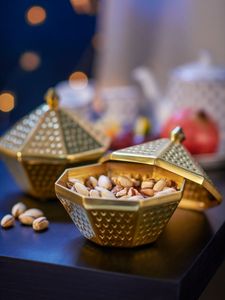 Plateau de Date Personnalisable Zen Asiatique Poli à la Main en Laiton Martelé - Product Image 2