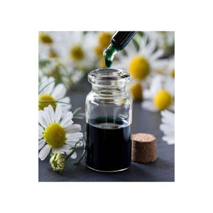 Aceite esencial de manzanilla azul natural 100% al por mayor para cosméticos y productos para el cuidado de la piel a granel - Product Image 6