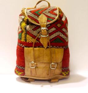 Mochila de Viaje Hecha a Mano con Solapa de Cuero y Cierre de Cremallera, Estilo Clásico Unisex, Material Jacquard, con Ruedas Giratorias - Product Image 2
