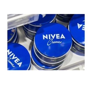 Crème Nivea Formule Originale en Boîte Bleue Testée Dermatologiquement Conditionneur de Peau Tout Usage Ingrédients Vegan à la Rose Corps - Product Image 1