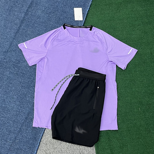 Ensemble de vêtements de course pour hommes en 2 pièces, été, séchage rapide, polyester/coton, avec logo et design personnalisés - Product Image 1