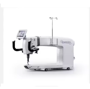 Máquina de Acolchar de Brazo Largo Quilter II del Proveedor Verificado con Pantalla Táctil a Color de 4.3 Pulgadas, Carro y Enrollador de Bobinas - Product Image 1