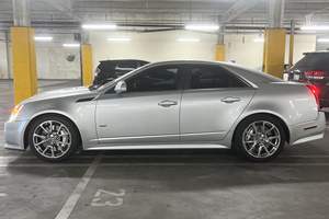 CADILLAC CTS-V 2010 USADO, Volante a la Izquierda/Derecha - Product Image 4