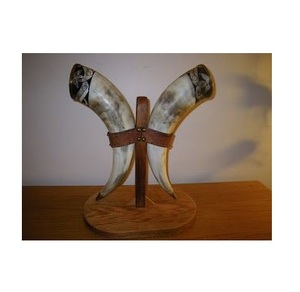 Récipient à boire nordique en corne avec finition durable et style artisanal pour les fêtes de festivals et les cadeaux de collectionneurs - Product Image 4