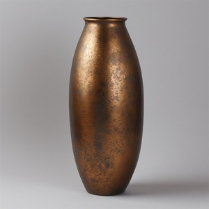 Luxury Inspired Metal <b>Vase</b> Featuring Antique Look Perfect For Elegant Flower Styling And Seasonal Interior Decoration Displays - Product Image 6