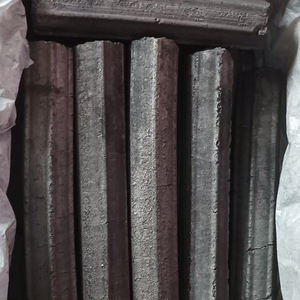 Prix d'origine de bois dur de briquettes de charbon de bois noir hexagonal de qualité industrielle de haute qualité à vendre en Europe - Product Image 6