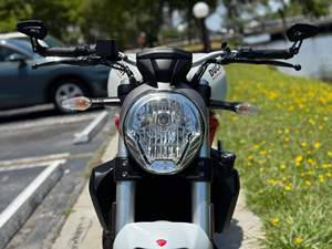 Ducati Monster 821 usada del 2015 disponible - Product Image 5