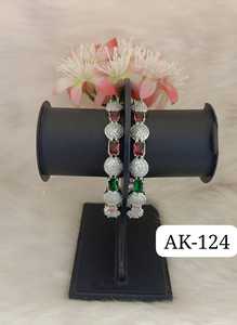 Exquisito juego de brazaletes de moda AD hechos a mano para mujer, joyería única para uso nupcial, festivales y ocasiones especiales - Product Image 3