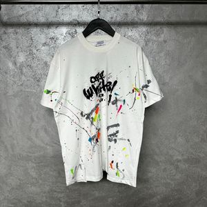 T-shirt oversize à épaules tombantes durable et respirant à manches courtes pour homme, streetwear surdimensionné de qualité luxueuse à col en O pour homme avec logo personnalisé - Product Image 4