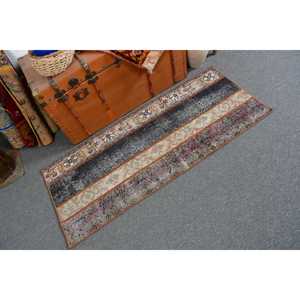 พรมตุรกีโบราณขนาดเล็ก 1.9x4.8 ฟุต พรมขนสัตว์สีดำ - Product Image 1