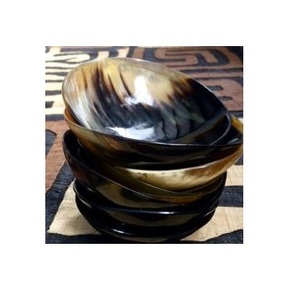 Bol en corne naturelle personnalisé de meilleure qualité pour la fête meilleur tarif pour le bol de table décoratif de service de couleur de corne de vache - Product Image 2