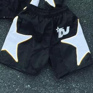 Conjunto de Dos Piezas para Hombre, Chaqueta Cortavientos Personalizada con Capucha y Pantalones Cortos, Chándal Reflectante con Cremallera, Conjunto de Dos Piezas de Nailon Cortavientos - Product Image 3