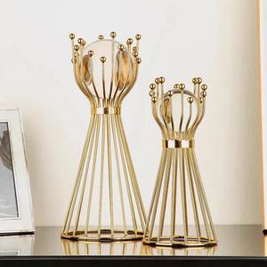 Pièce maîtresse décorative moderne en métal noir avec socle en marbre pour les festivités de Diwali - Product Image 5