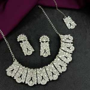 คริสตัลพลอยเทียมสร้อยคอต่างหูชุดเครื่องประดับอินเดียสำหรับผู้หญิง - Product Image 2