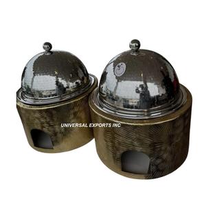 Ensemble de deux chauffe-plats en métal Casserole martelée finie or et argent Forme ronde Hotpot en métal de luxe - Product Image 1