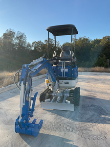 รถขุดขนาดเล็ก Kubota 1.5ตันพร้อมปั๊ม-รับประกัน2ปีอุปกรณ์ที่เชื่อถือได้สำหรับโปรเจกต์ - Product Image 5