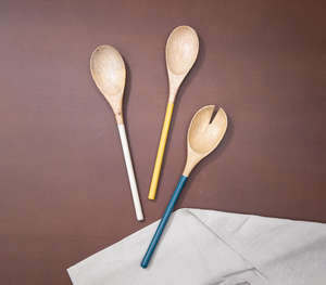 Juego de Cucharas Decorativas de Madera Pintadas a Mano, Artesanales, Color Amarillo Marrón, Utensilio de Cocina, Adorno Rústico para Colgar en la Pared - Product Image 6