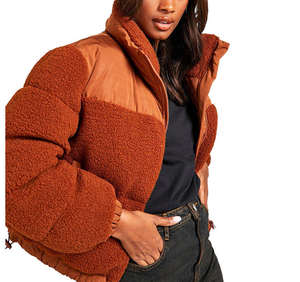 Manteaux d'hiver en duvet et fourrure pour femmes grandes tailles, épais, courts, vêtements surdimensionnés, fabriqués par TRIOTAKE INDUSTRY avec échantillon gratuit - Product Image 4