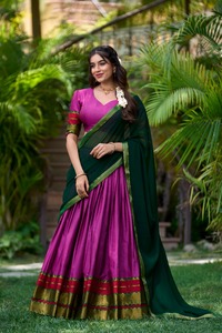 Hermoso medio sari de algodón polivinílico de estilo Sud con elegante vestido tradicional de largo hasta el suelo con lentejuelas bordadas de Georgette Dupatta - Product Image 2