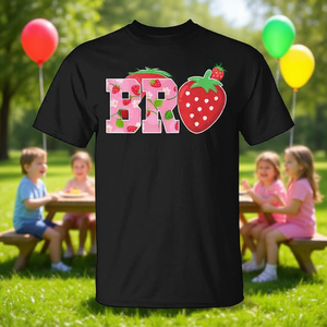 T-shirt personalizzabile a tema fragola per la famiglia, 'Brother of the Berry', per feste di compleanno e celebrazioni - Product Image 3