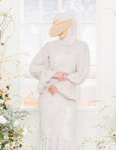 Robe modeste SIPO 2 ensembles Baju Kurung Borong broderie avec dentelle couleur unie coton Vietnam Pahang Polyester Abaya par Sipo - Product Image 5