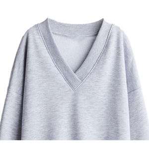 เสื้อสเวตเชิ้ตผู้หญิงแบบคอกลม แขนยาว ผ้าถักนิตติ้งเนื้อฟลีซ ระบายอากาศได้ดี ปักลายและลายนูน  แบบเรียบง่าย เป็นมิตรกับสิ่งแวดล้อม สำหรับฤดูหนาว - Product Image 4