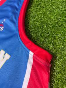 Personalizable 100% Poliéster Baloncesto Jersey Malla Transpirable Entrenamiento Deportivo Baloncesto Uniforme Conjunto - Product Image 3