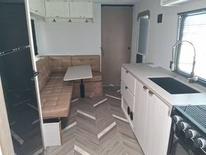 Nouveau 2026 F-o-r-e-s-t R-i-v-e-r Ozark 2300RBLE - Product Image 5