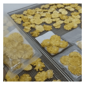 Soft Dried Pineapple dried pineapple fruit material processed for snack packaging and ingredient preparation Vietnam - Product Image 6