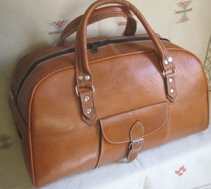 Genuine Leather Unisex Classic Duffel <b>Bag</b> Soft Handle Zipper Closure Carry-on Travel <b>Bag</b> Durable Shell Spinner <b>Wheel</b> Built-In - Product Image 2