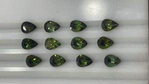 100% profundo Natural turmalina verde pera corte piedras preciosas para joyería anillo colgante al por mayor del producto - Product Image 4