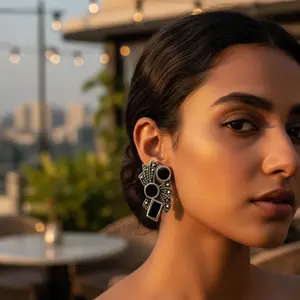 Boucles d'oreilles clous en argent 925 plaqué or rose avec topaze pour femme, bijoux de mode - Product Image 2