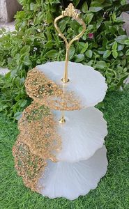 Support de gâteau fait main écologique en résine à 3 niveaux avec cercle rond de couleur personnalisée pour outils de gâteau décoratifs de mariage - Product Image 4