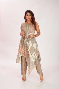 Precio al por mayor Exportación a granel Ropa elegante para mujer Conjuntos Kurta Sin mangas 2 piezas Kurti's en venta Conjunto Kurta para mujer - Product Image 2