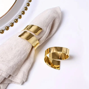 Anillos de Servilleta de Latón Ecológicos Personalizables con Diseño Navideño Clásico Moderno, Decoración de Mesa al por Mayor - Product Image 1