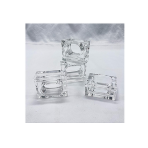 Servilletero de acrílico circular simple, anillo de servilleta con hebilla para fiestas y vendedor caliente - Product Image 1