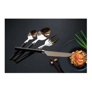 Mango de diseño surtido de acero inoxidable, juego de cubiertos negros de 5 uds., diseño martillado de acentos para el hogar Axiom, gran oferta - Product Image 1