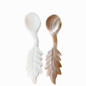 Cuchara Artesanal de Nácar para Servir Caviar de Lujo, Yogur, Postre y Presentación de Mesa, de Vietnam - Product Image 2