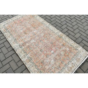 Alfombra Turca de 3.6x6.7 pies, Alfombra Vintage, Alfombra de Lana con Diseño Floral Naranja - Product Image 4